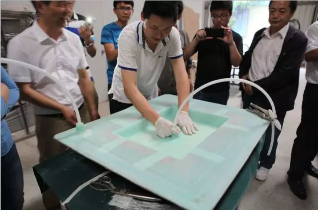 廣東博皓致力于幫助客戶成長(zhǎng)，為客戶創(chuàng)造價(jià)值，開辦培訓(xùn)班，不遺余力地和他們一起投身到行業(yè)交流互惠的活動(dòng)之中