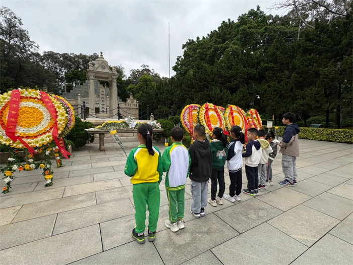 緬懷英烈志，傳承民族魂&mdash;黃花崗七十二烈士陵園祭奠活動(dòng)  -2